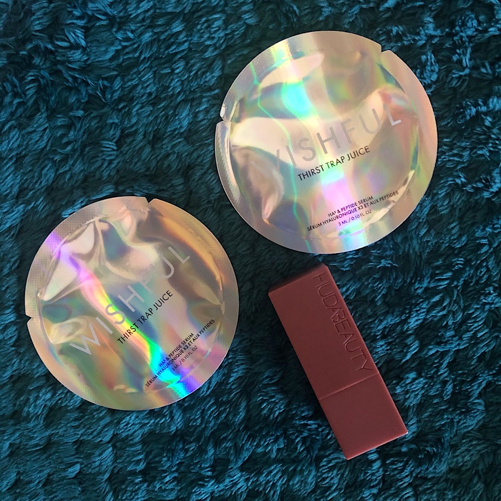 NEW Huda Beauty Samples & Mini Bullet Lipstick